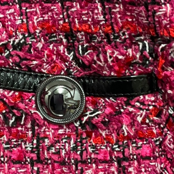 Guess Pink Blazer with Tweed Texture and Structured Silhouette - Picture 8 of 10